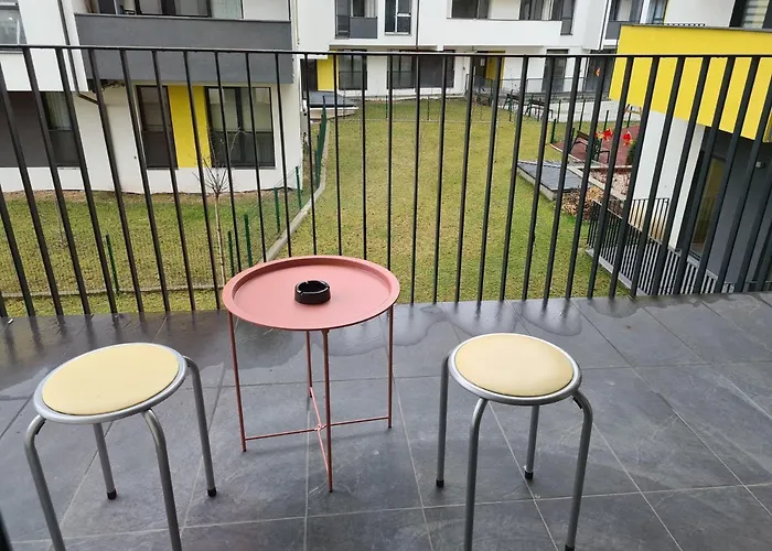 Lovely Ultracentral With Parking